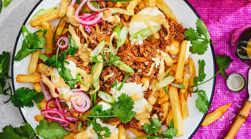 Dit recept met loaded fries is perfect voor een druilerige avond