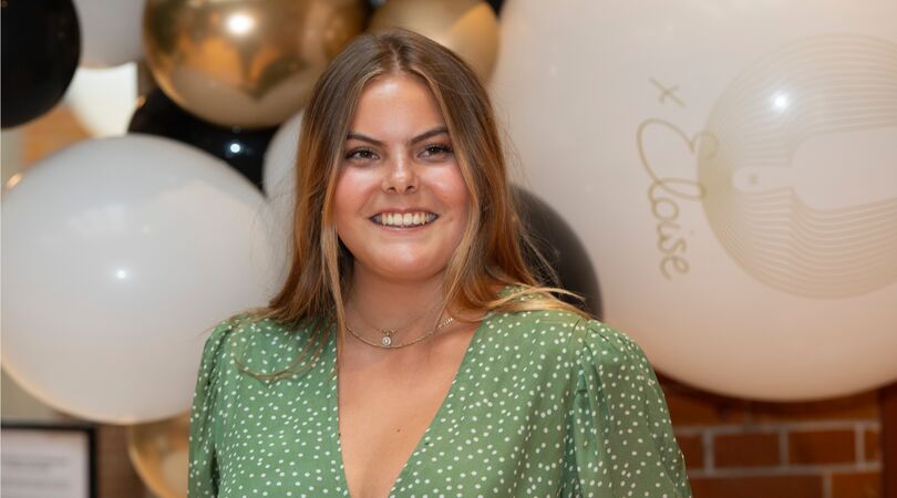 ZIEN: Eloise van Oranje huurt een huisje in Amsterdam