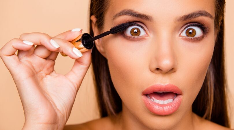 Holy moly: met deze TikTok-hack laat je je ogen groter lijken