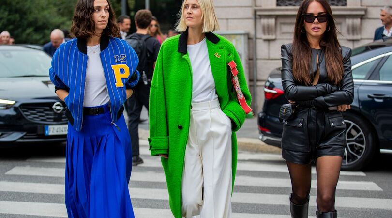 Deze heerlijke comfy broek is helemaal on trend dit najaar + zo style je &lsquo;m