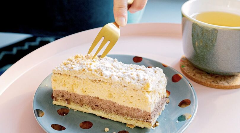 Goddelijk: er bestaat nu hazelnoot tompouce met cacaomousse en praline bavaroise