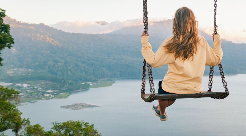 Spotted: hier kun je schommelen aan de grachten in Amsterdam