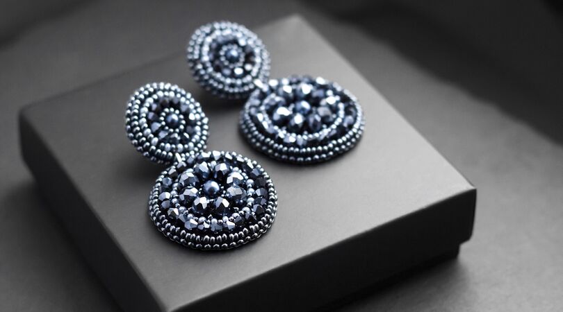 Pretty please: 11 x leukste statement oorbellen