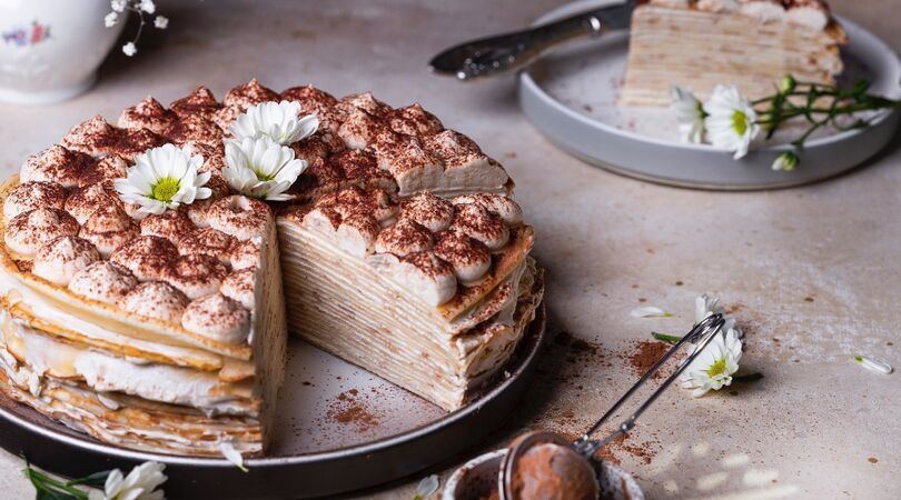 Zo lekker: d&iacute;t is hoe je zelf een Tiramisu Cr&ecirc;pes taart maakt