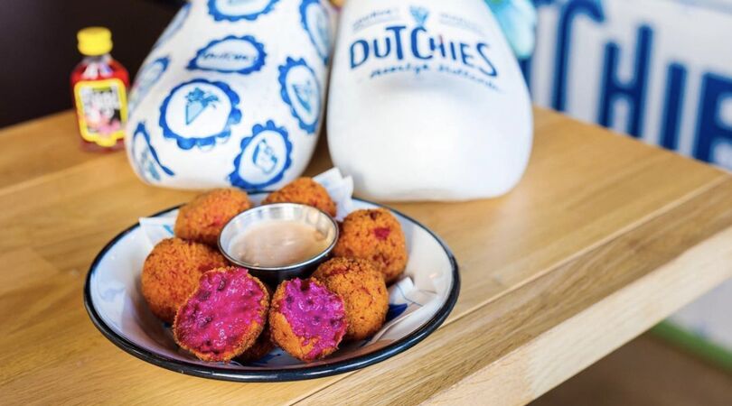 D&eacute; nieuwkomer in jouw bittergarnituur: De Fl&uuml;gelbitterbal