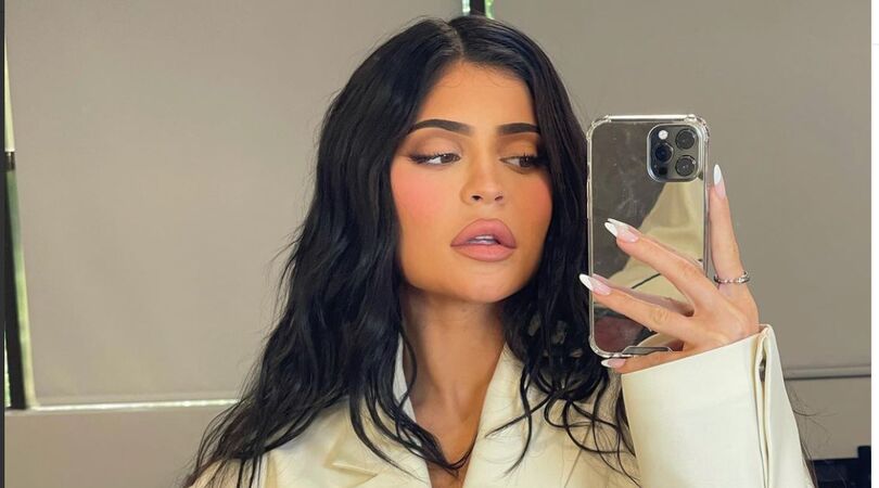 Dit meisje lijkt echt bizar erg op Kylie Jenner