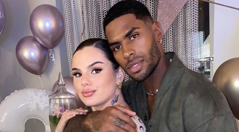 Baby news: het zoontje van Famke Louise en Denzel is geboren