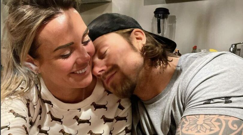 Whut? Andr&eacute; Hazes verwijdert de Instagram-foto over de relatiebreuk met Monique