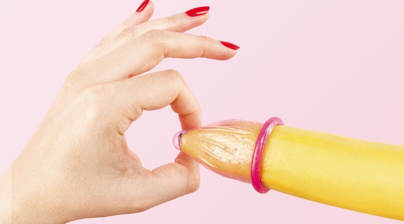 14 intieme feiten die je eigenlijk wel moet weten over rubbertjes en glijmiddel