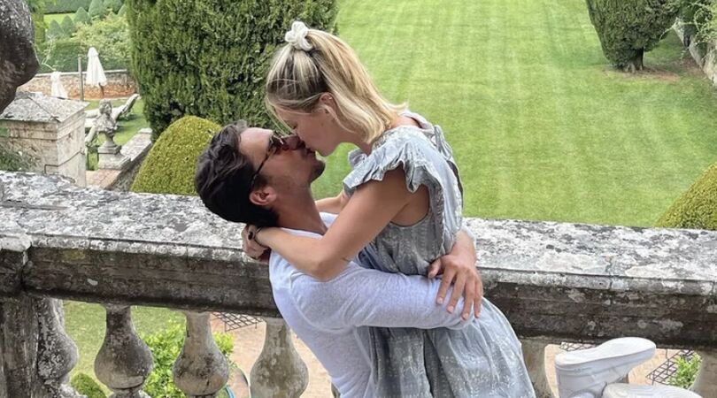 Dit zijn de eerste beelden van het droomhuwelijk van influencer Rianne Meijer