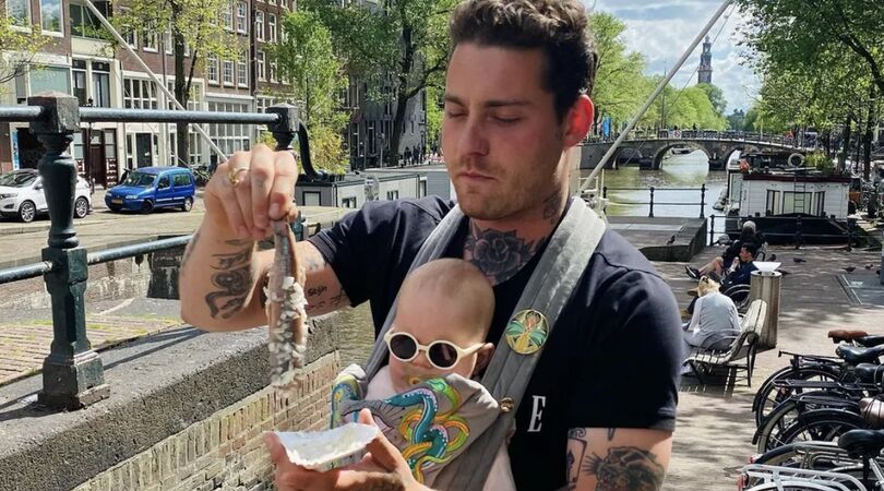 Douwe Bob vader geworden van derde (!) kindje