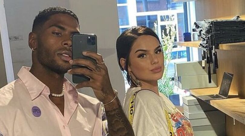 Zien! Famke Louise deelt foto van haar lichaam na bevalling