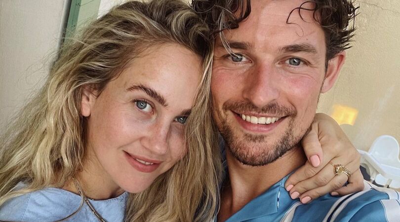 OMG! Elise Boers is ten huwelijk gevraagd op Ibiza