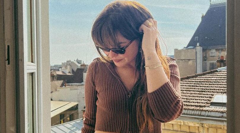 Abbey Hoes reageert op haatreacties na winnen van FHM award: &lsquo;Ik zou mijn hond er nog vanaf trekken&rsquo;