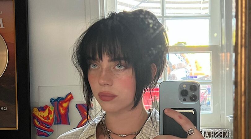billie-eilish-zoenend