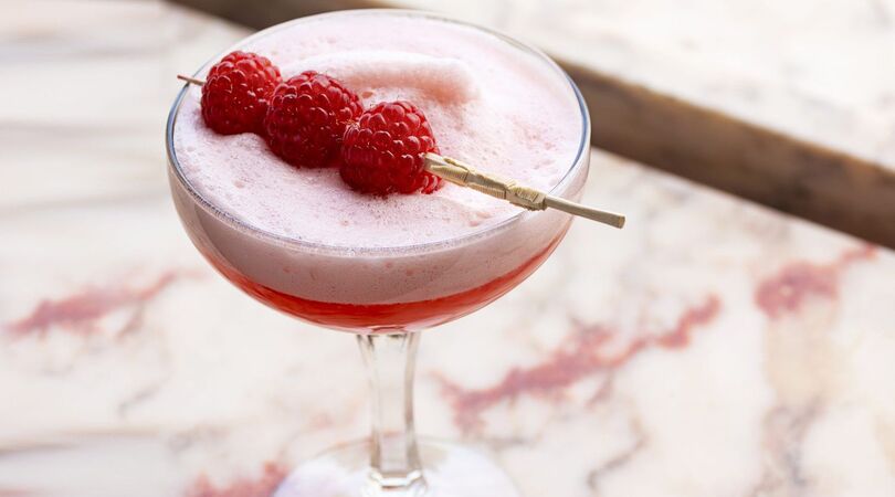 pink-gin-sour