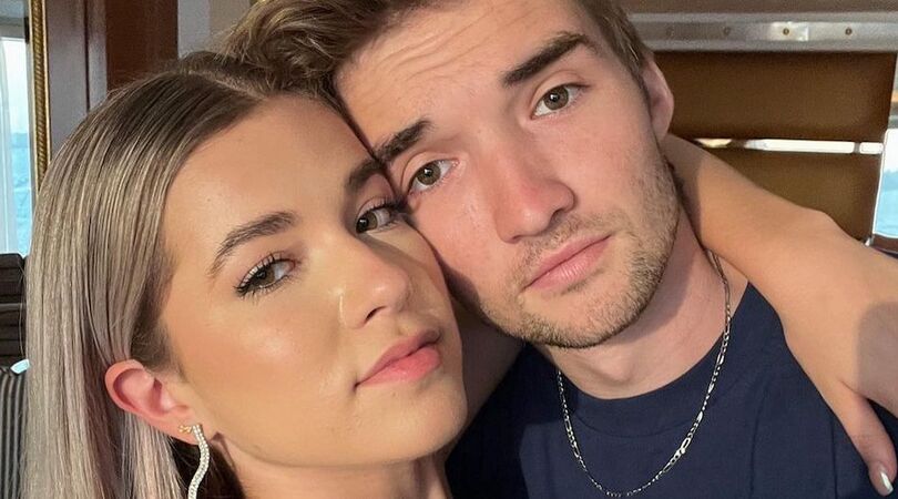 Say what?! Gio Latooy zet hele speciale tattoo voor Jade Anna