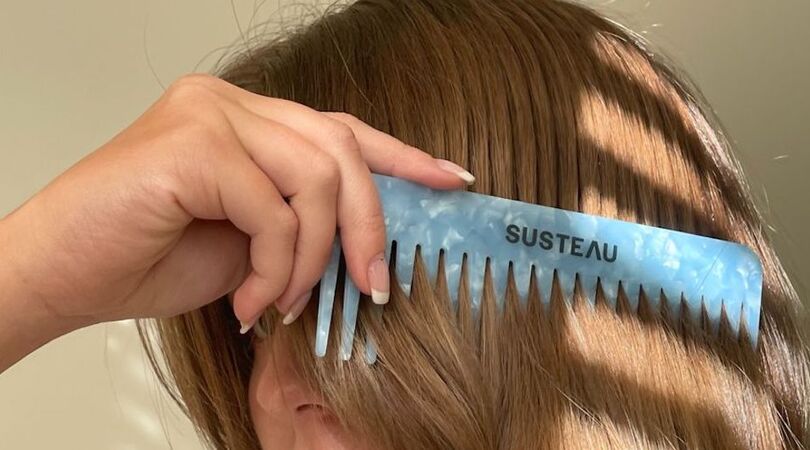 haar-vast-in-borstel-tips