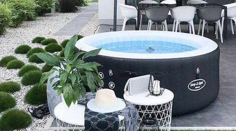 Opblaasbare jacuzzi van Albert Heijn is nu te koop voor een spotprijsje