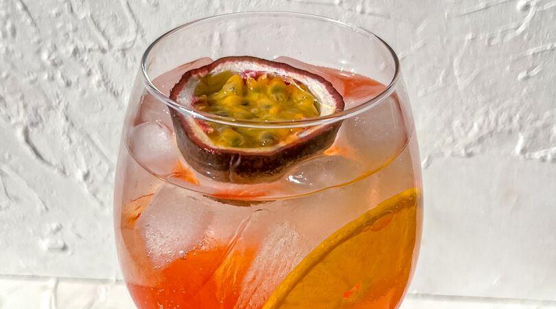 passionfruit-spritz