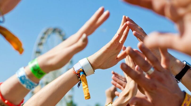 festivalbandje-bewaren-zonder-knippen
