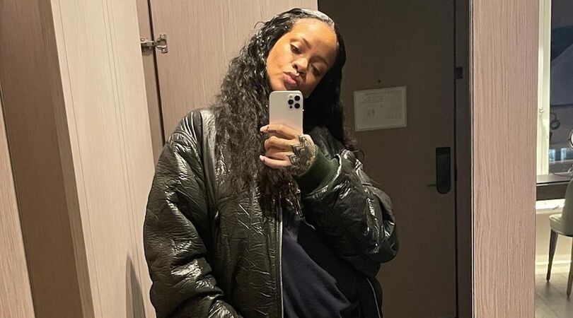 rihanna-bevallen-in-het-geheim