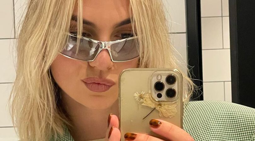 maan-geruchten-afwezigheid