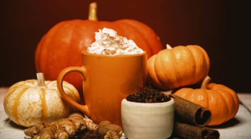 Sterrenbeelden die niet zonder een Pumpkin Spice Latte kunnen