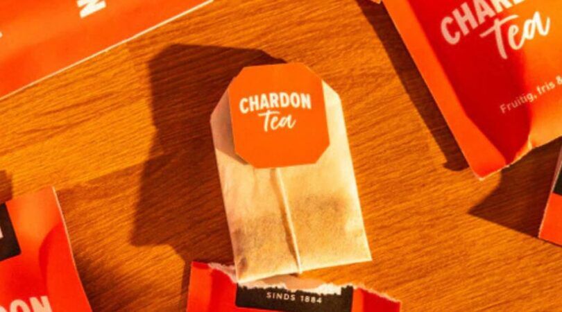 Een Chardon Tea theezakje.