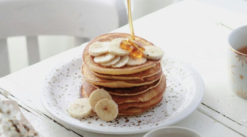 Gek op bananenbrood? Probeer deze heerlijke bananenpannenkoekjes