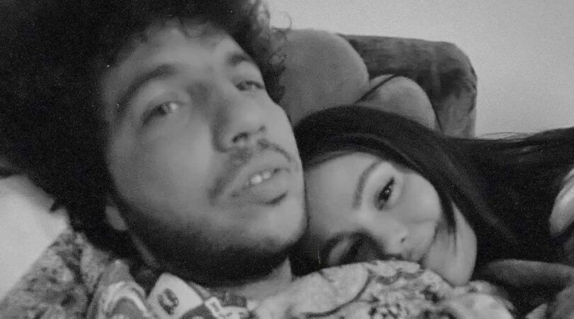 Een selfie van Benny Blanco en Selena Gomez.