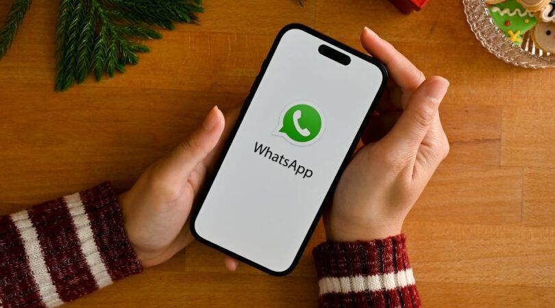 telefoon met whatsapp