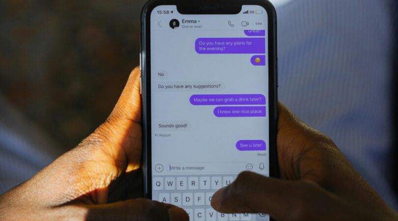 Een beeldscherm met appjes.