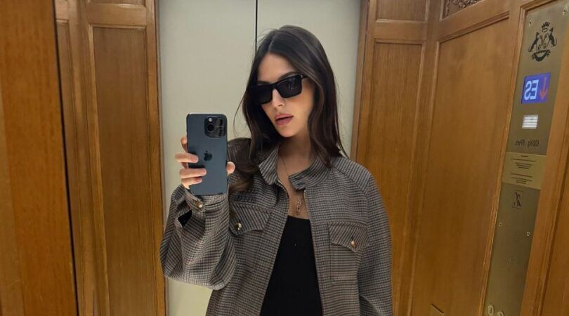 Kelly Piquet in de lift.