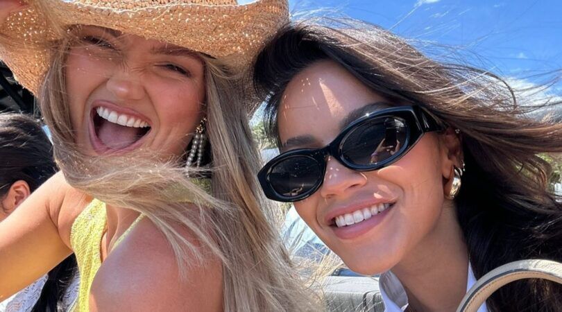 twee vriendinnen op vakantie