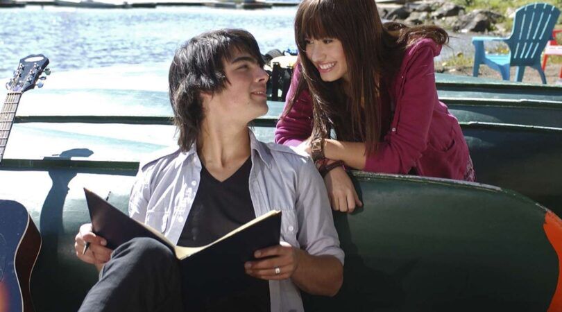 Demi Lovato en Joe Jonas in Camp Rock.