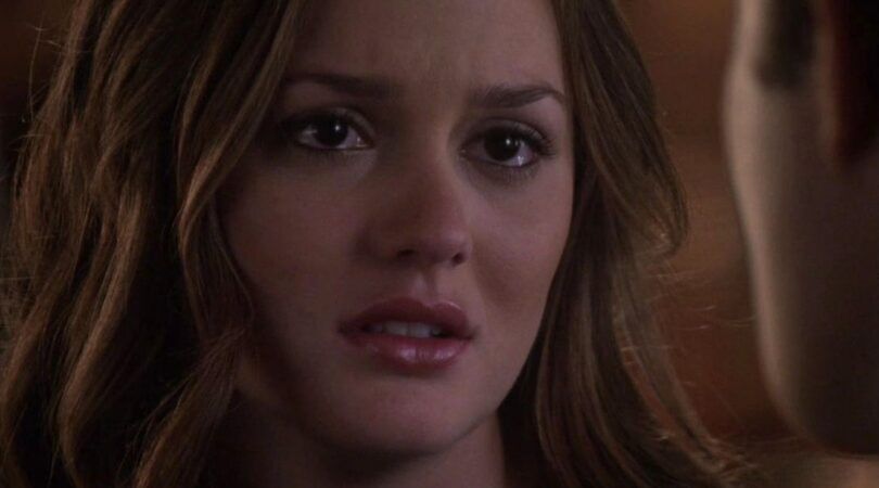 Blaire Waldorf uit Gossip Girl is aan het huilen.