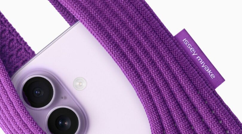 IPhone Pocket sok in het paars.