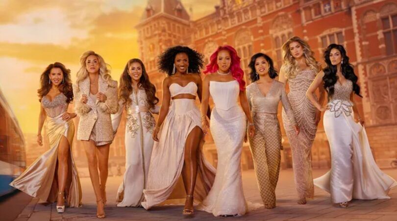 Foto van de cast van The Real Housewives of Amsterdam.