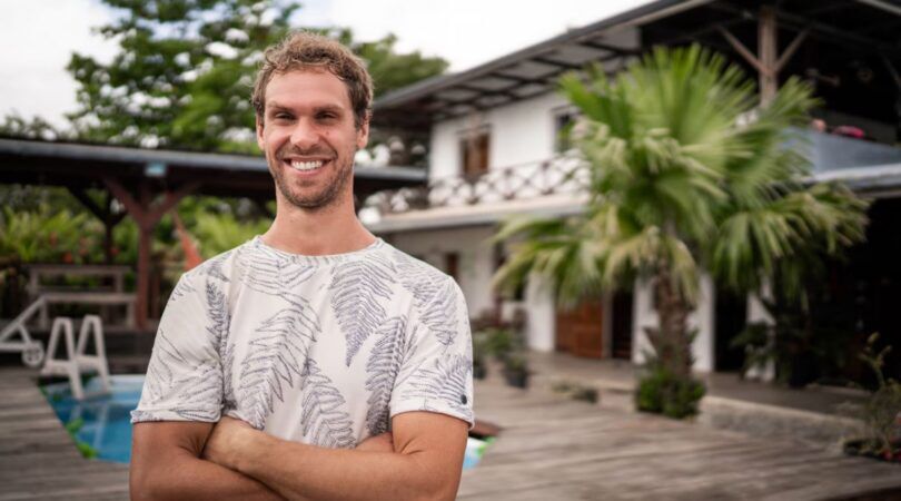 Een foto van Dick uit B&B Vol Liefde,