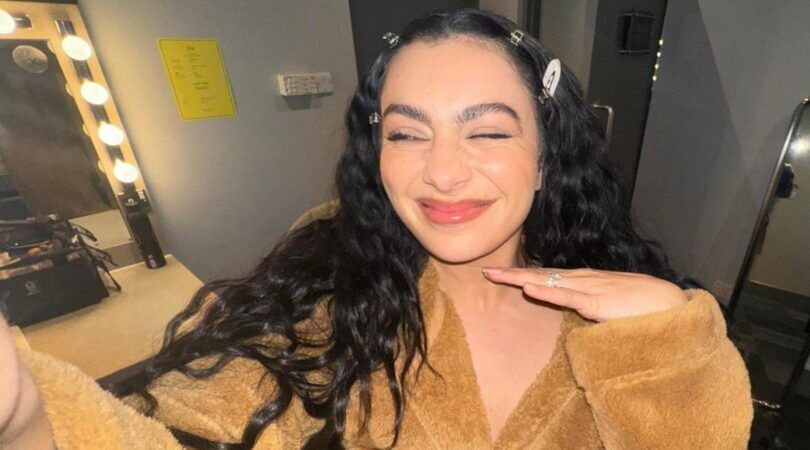 Een selfie van Charli XCX