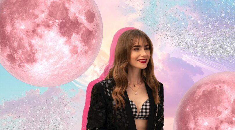 Een roze maan met Emily uit Emily in Paris.