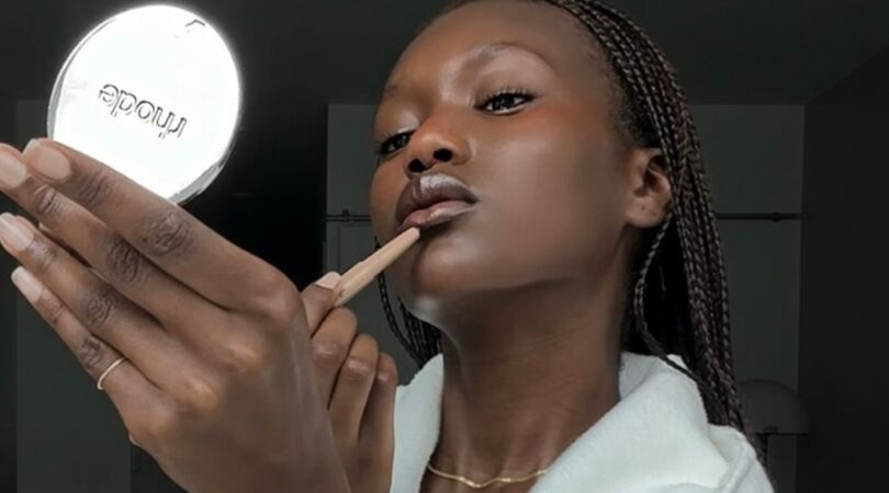 lip contour rhode
