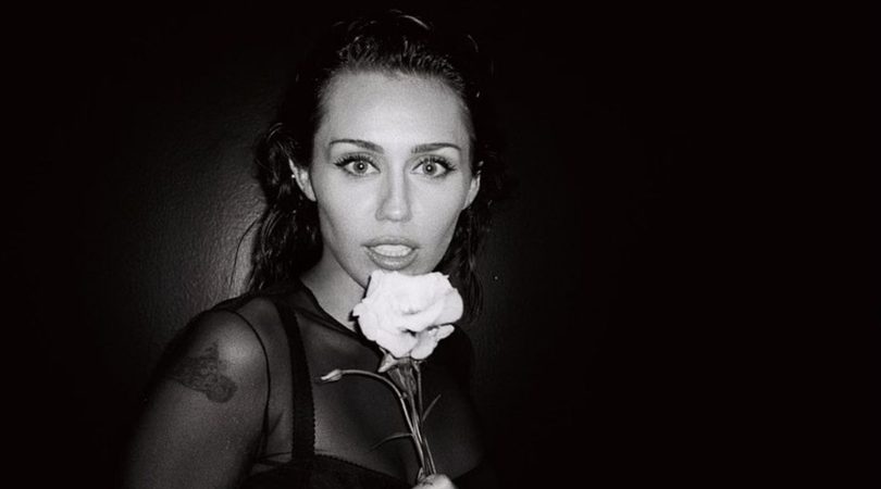 Miley Cyrus heet nu Miley.