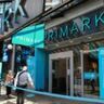 Wanhopige shoppers: Toegangsbewijzen voor Primark online verhandeld