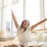 8 tips zodat jij s&rsquo; ochtends sneller bent (en dus langer kan slapen)