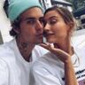 Zo goed passen Justin en Hailey Bieber bij elkaar volgens de sterren!