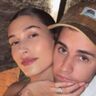 Hailey Bieber en Justin Bieber