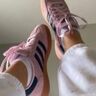 Roze Adidas VL Court 3.0.