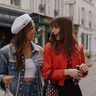 Mindy en Emily.